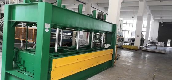 Oil Heating Compound Hot Press Machine For Making Honeycomb Panel