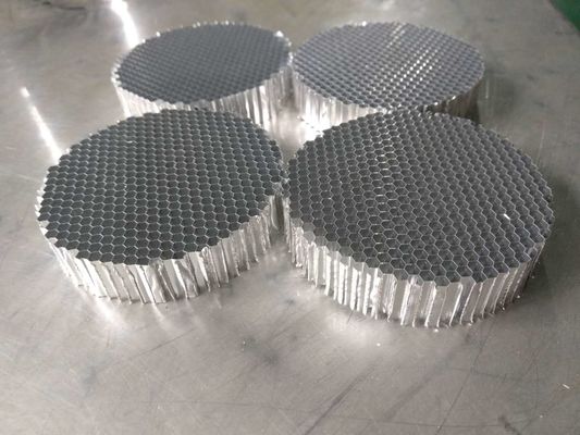 30mm Dia Circular Aluminum Honeycomb Louver For Oxygen Generator Equipment