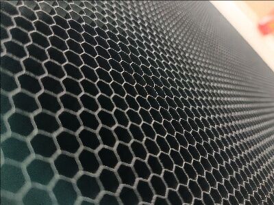 The Aramid Honeycomb Core Impregnated With Absorbing Coating Can Be Used For Shielding Rooms